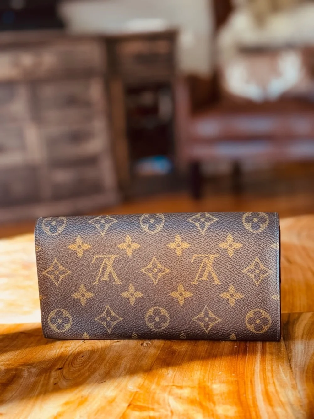 Louis Vuitton monogram Sarah wallet beautiful vintage pre-loved 1991